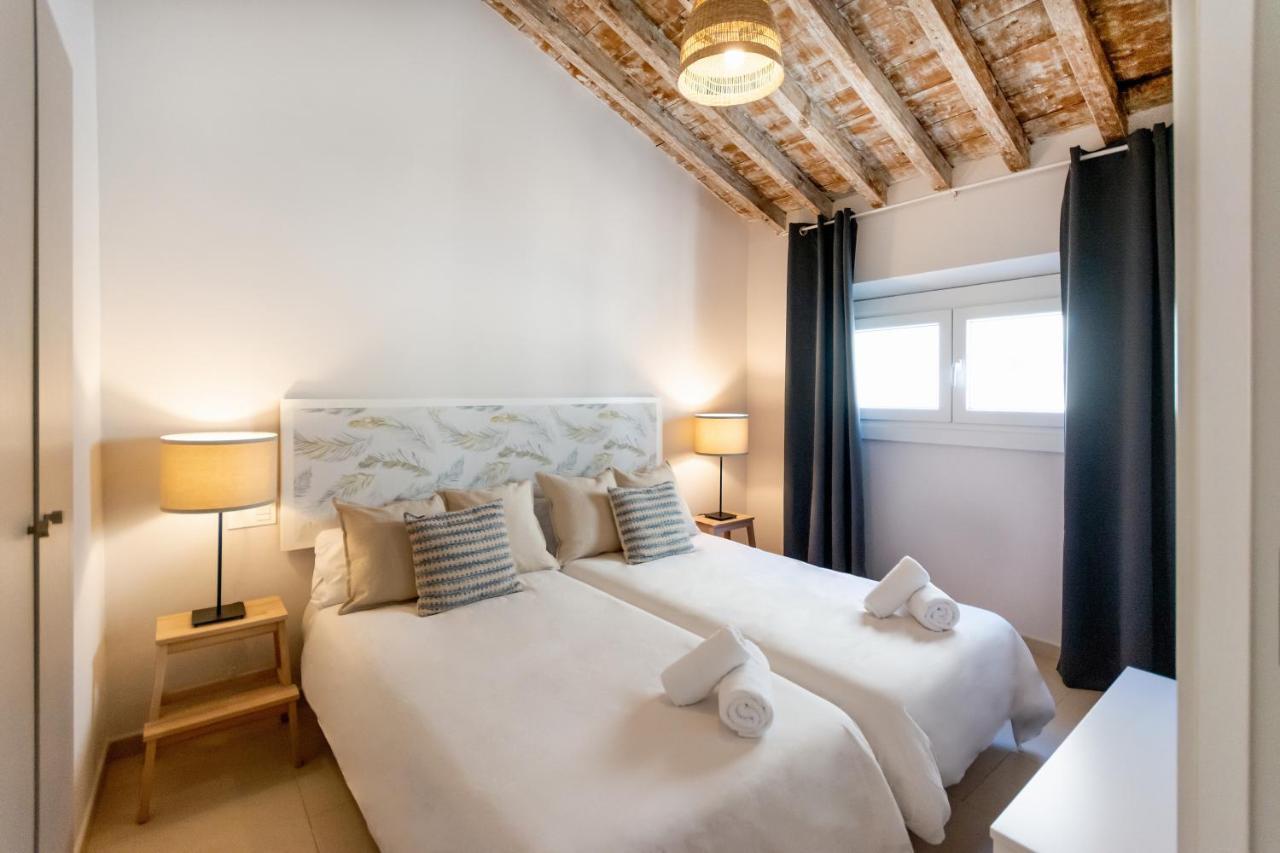 Apartamentos Juan De Padilla Málaga Buitenkant foto